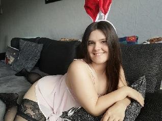 SexyNici - Chatting, computer games, music and cycling. - I'm a willing - and hot -  slut! I love to play with myself, and would enjoy it if you were watching me. I love: dirty talk, dildo games, oral, anal, stripping and jism games. You're definitely going to have fun!