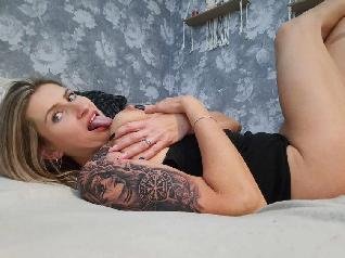 KatyStar - sex, swinger party, dog, cycling, fitness - I am not shy and am at your disposal ?? Invent and realise ?? Prevent clichés and boredom ?? Playful, friendly and cheeky, tender and wild ?? I like to provoke and do what you want ?? I will fulfil your wishes.